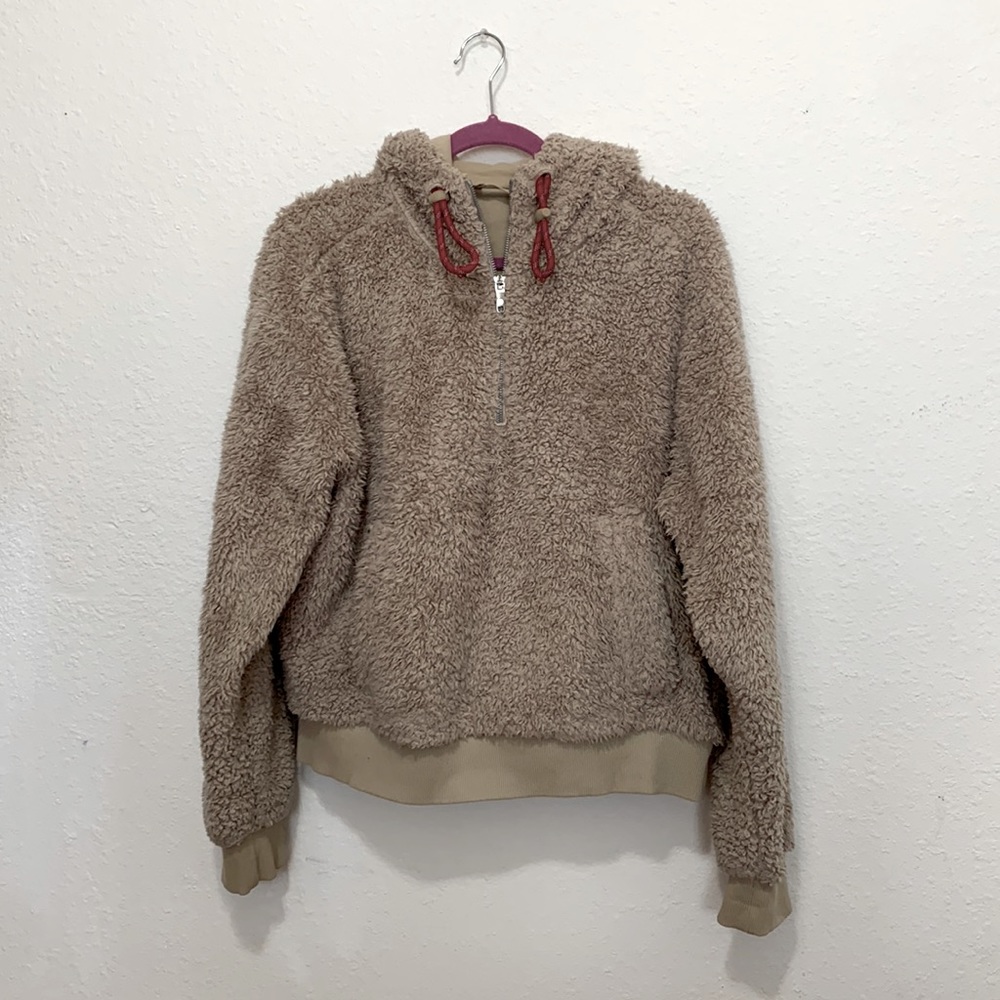 Lululemon size 14 Oh So Sherpa Half Zip Hoodie Beige